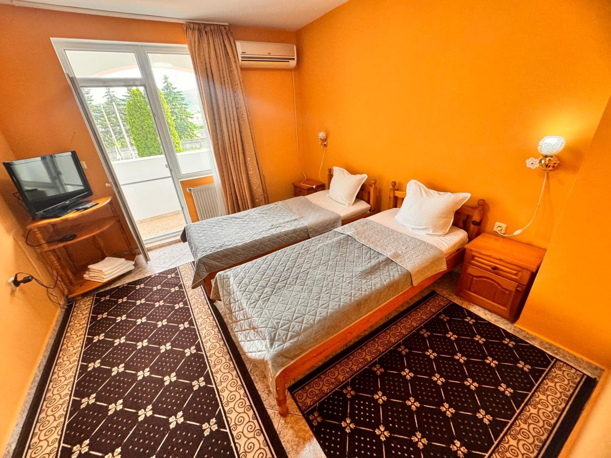 Motel International Берковица Экстерьер фото