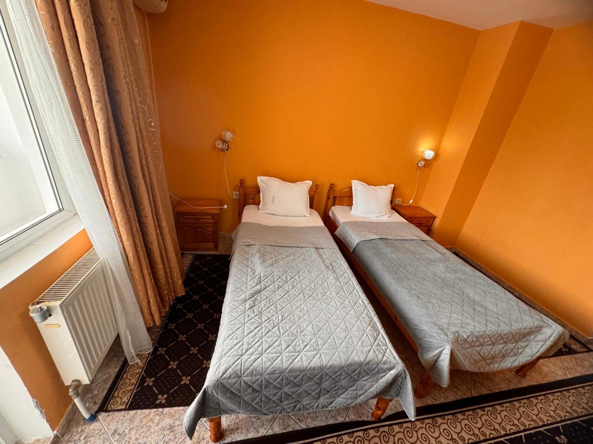 Motel International Берковица Экстерьер фото